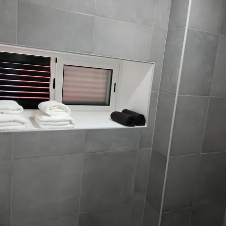 Tanoeiros Apartament *