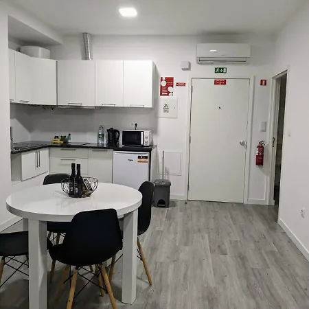 Tanoeiros Apartment *